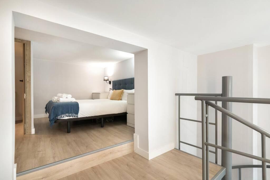 Moderno Loft En Ronda De Segovia-1 Appartement
